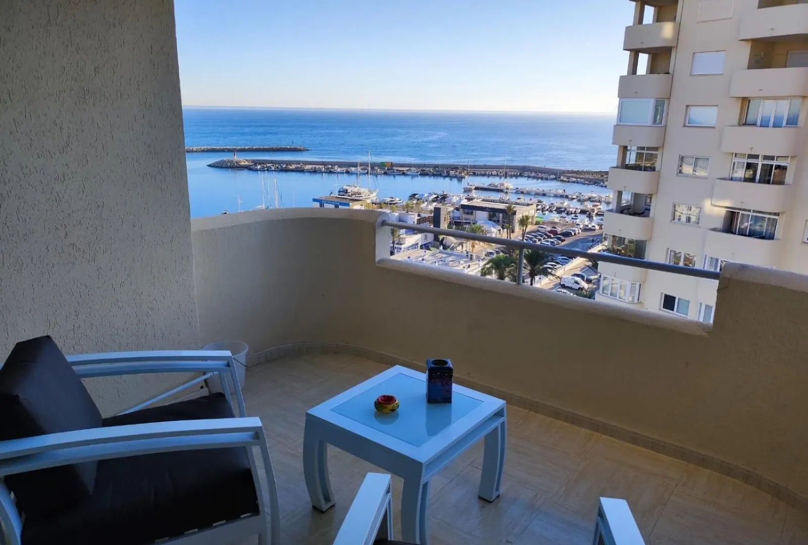 Luna Estepona